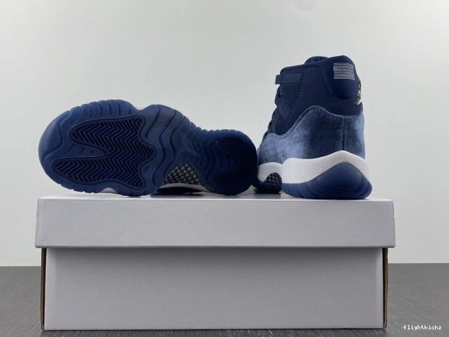 Navy AR0715-441 Jordan Velvet Air 11 Midnight WMNS 0913